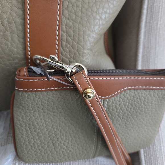 DOONEY & BOURKE NWOT PEBBLE LEATHER SATCHEL w/ coin purse - Picture 3 of 10